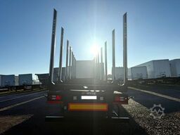 PAVIC Holzauflieger mit Schemel und Rungen