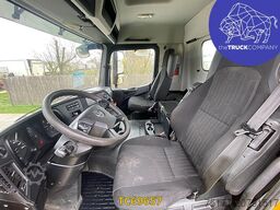 Mercedes-Benz Arocs 2048