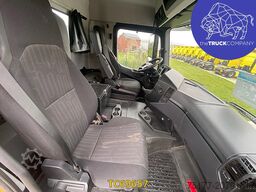 Mercedes-Benz Arocs 2048