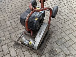 REVO DVW2500 hatz diesel 2008 met wielstel