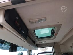 DAF CF 320 Koel/Vries + klep 2000 kg Carrier Silenc...