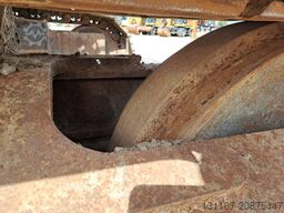 CAT 330 DL UHD (21m UHD + standard boom)