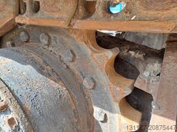 CAT 330 DL UHD (21m UHD + standard boom)