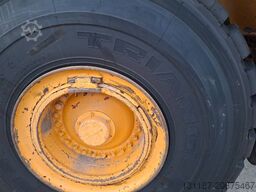 Volvo L 150 H (New Tyres)