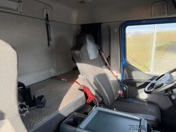 Renault D Wide 18.380 4x2 F135A.22 / Swiss-Vehicle