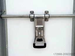 Blyss F1326HD | RAMPE 262X135X150CM 1300KG KOFFERANHÄNGER