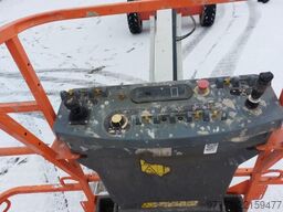 JLG 460SJ