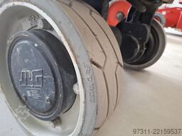 JLG 1930ES