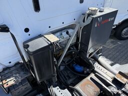 Mercedes-Benz Arocs 3245 K 8X4 Haken