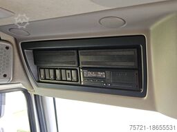 VOLVO FL 220.12 AIRCO LIFT SIDE DOOR