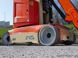 JLG Toucan 12E Plus