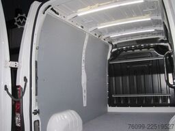 Opel Movano 2,3 D L2H2 Schwingsitz 270° Türen