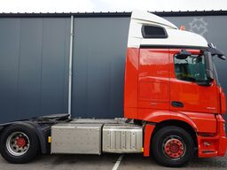 Mercedes-Benz Actros 1943 tractor unit