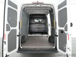 VW Crafter Kasten 35 L3H3 NAV AHK äden