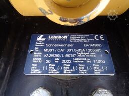 CATERPILLAR 301.7 CR SW + 3 x Löffel