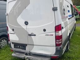 MERCEDES-BENZ Sprinter 316 CDI Mixto mit Regaleinbauten & AHK