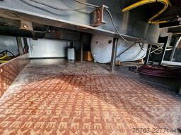Vogelzang 913- Camper trailer - 8 bed - Bar - Shower/Toil...