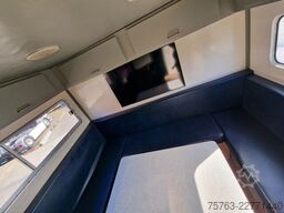 Vogelzang 913- Camper trailer - 8 bed - Bar - Shower/Toil...