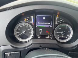 DAF XF 480 6 x 2 Spacecab