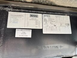 KWB + JKB 12R KRAAN + ROTATOR + ALU BORDEN