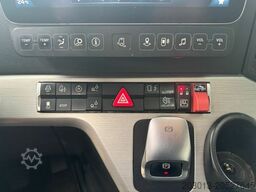 MERCEDES-BENZ Arocs 3253 8x4 Abrollkipper Kran Palfinger 37002