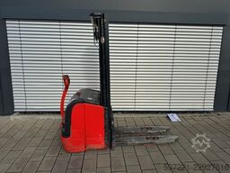 Linde L14i mit Initialhub