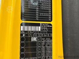 MAN TGS 26.510 BL 6x4 Hooklift Euro 6D Retarder