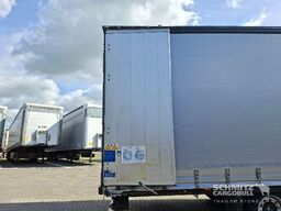Schmitz Cargobull Curtainsider Mega Getränke