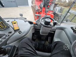 VALTRA Valtra S374 / 5.590h / Rückfahreinrichtung