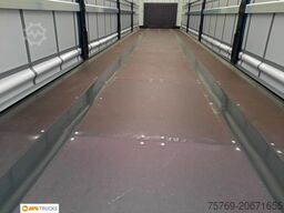 KRONE SDP27 Schiebeplane Edscha Liftachse Palettenkast