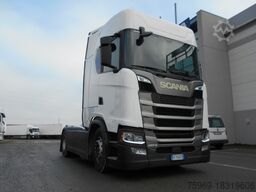 SCANIA S450