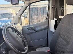 Mercedes-Benz Foodtruck, Imbisswagen, Food Truck mit neuer Küche und Ausstattung