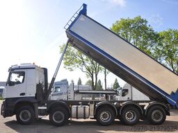 Mercedes-Benz Arocs 4745 10X4 ASFALTKIPPER