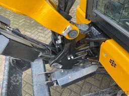 JCB 35Z-1