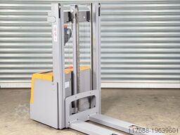 Jungheinrich EJC M10G - Service Neu - nur 165 Std. - int. Lader