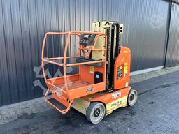 JLG Toucan 8E