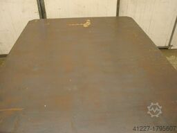 Stahl Abmessungen 1750/1400/H840 mm