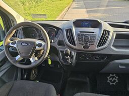 FORD TRANSIT 300