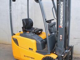 Jungheinrich EFG 113 310 ZZ