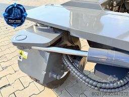 Combilift C3000XL GAS DUPLEX 4550 FORK POSITIONER
