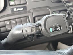 SCANIA R500 6x2/4 LB MEGA RET