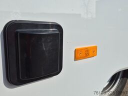 MERCEDES-BENZ 30 Sitzer Schul- Transferbus 519 Vorlauffahrzeug