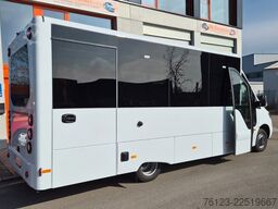 MERCEDES-BENZ 30 Sitzer Schul- Transferbus 519 Vorlauffahrzeug