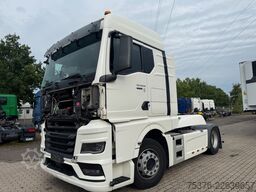 MAN TGX 18.510 beschädigt /damaged