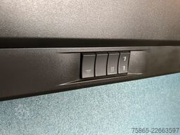 Volvo FM 330 Globetrotter / 742 dkm / VEB+ / Spoilers...