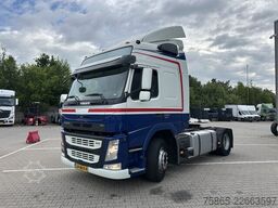Volvo FM 330 Globetrotter / 742 dkm / VEB+ / Spoilers...
