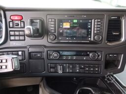 Scania R410 8x2 Chassis cabine Slaapcabine