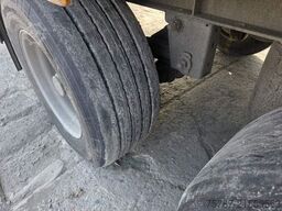 KRAKER 92 cbm Schubboden, Lift,WABCO ABS,sauberer Boden