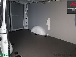 mercedes-benz Vito 114 CDI LANG KASTEN 3 SITZE,STANDHZ,DISTRO