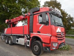 MERCEDES-BENZ 2648/6x4/HMK  4 L/ Montagekran